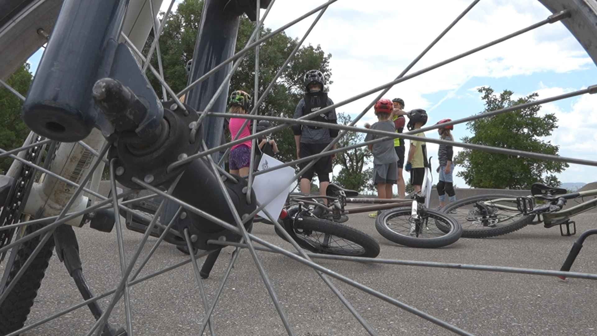 Grenchen: Mit Schwung und Sicherheit über den Pumptrack